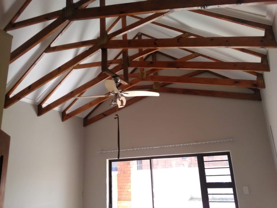 3 Bedroom Property for Sale in Hillside Free State